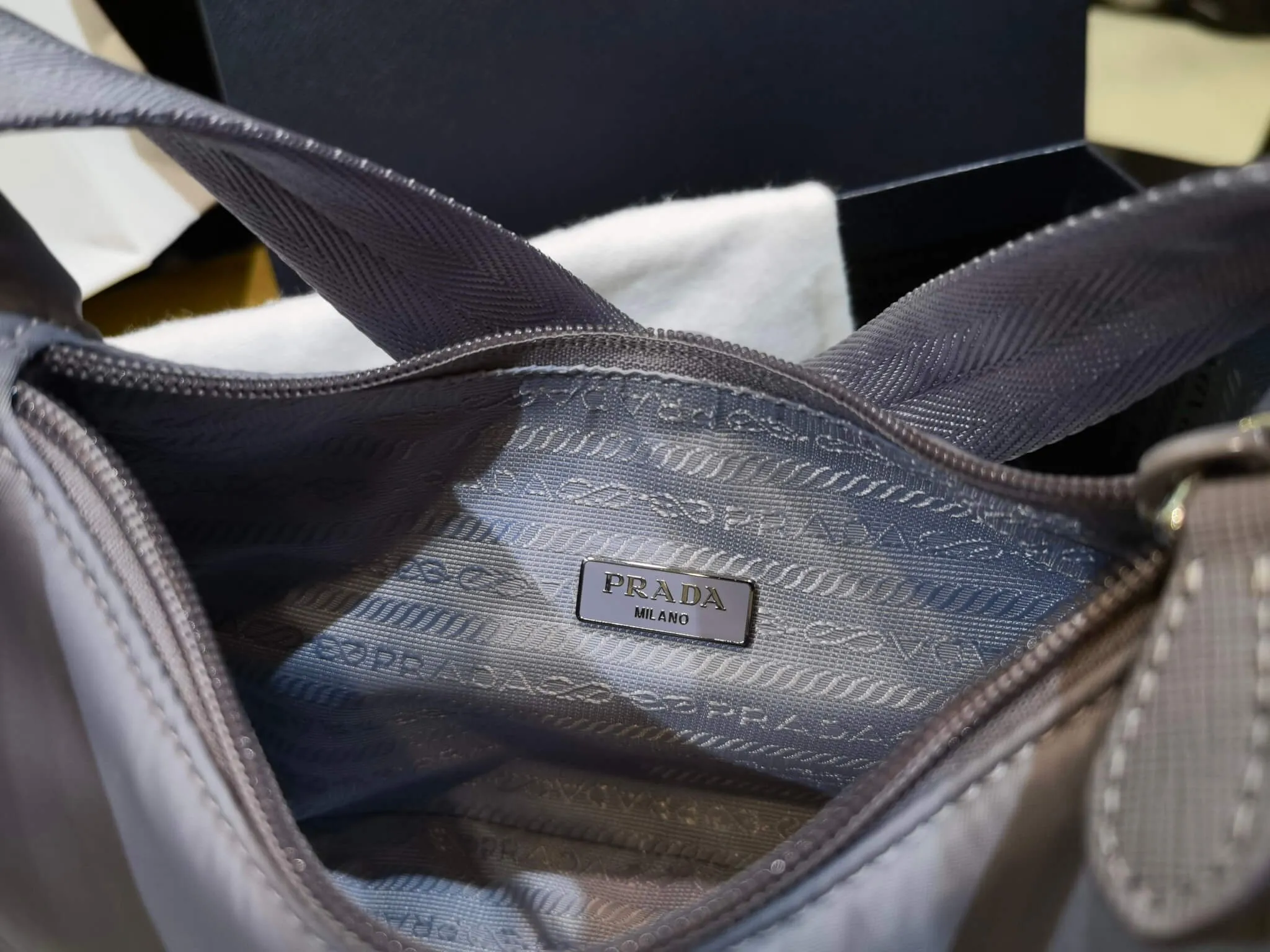 PRA Re-Nylon Prada Re-Edition 2000 mini bag Axillary pouch 1NE515 light purple